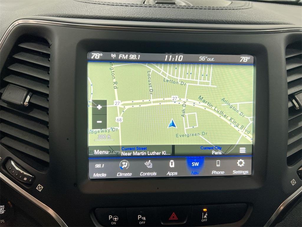 used 2023 Jeep Cherokee car, priced at $19,987