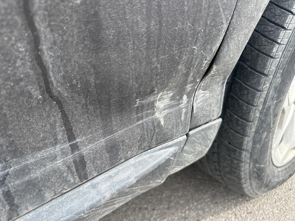 used 2014 Ford Edge car, priced at $4,900