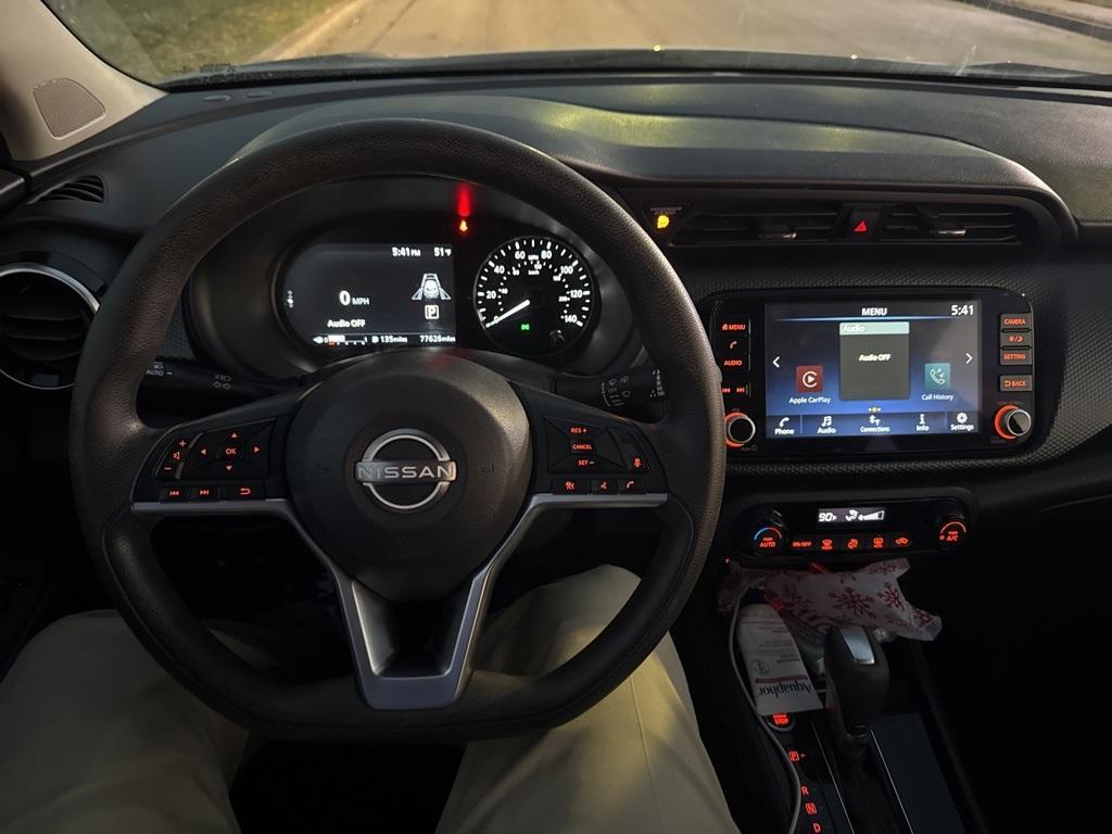 used 2022 Nissan Kicks car