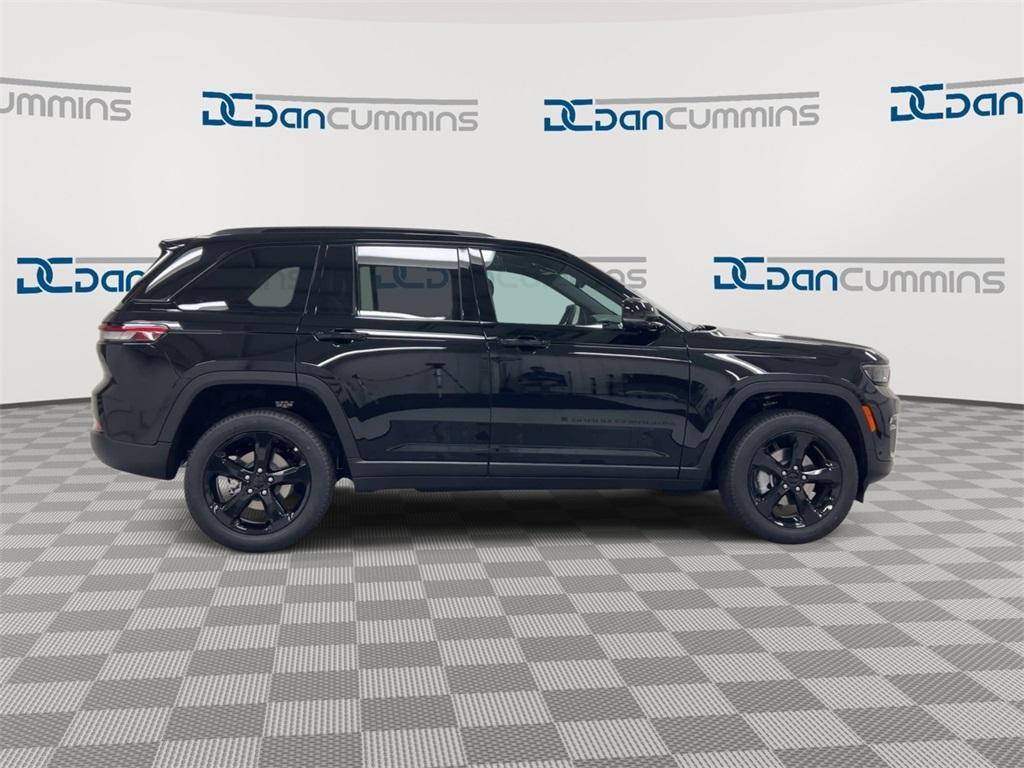new 2025 Jeep Grand Cherokee car, priced at $44,372