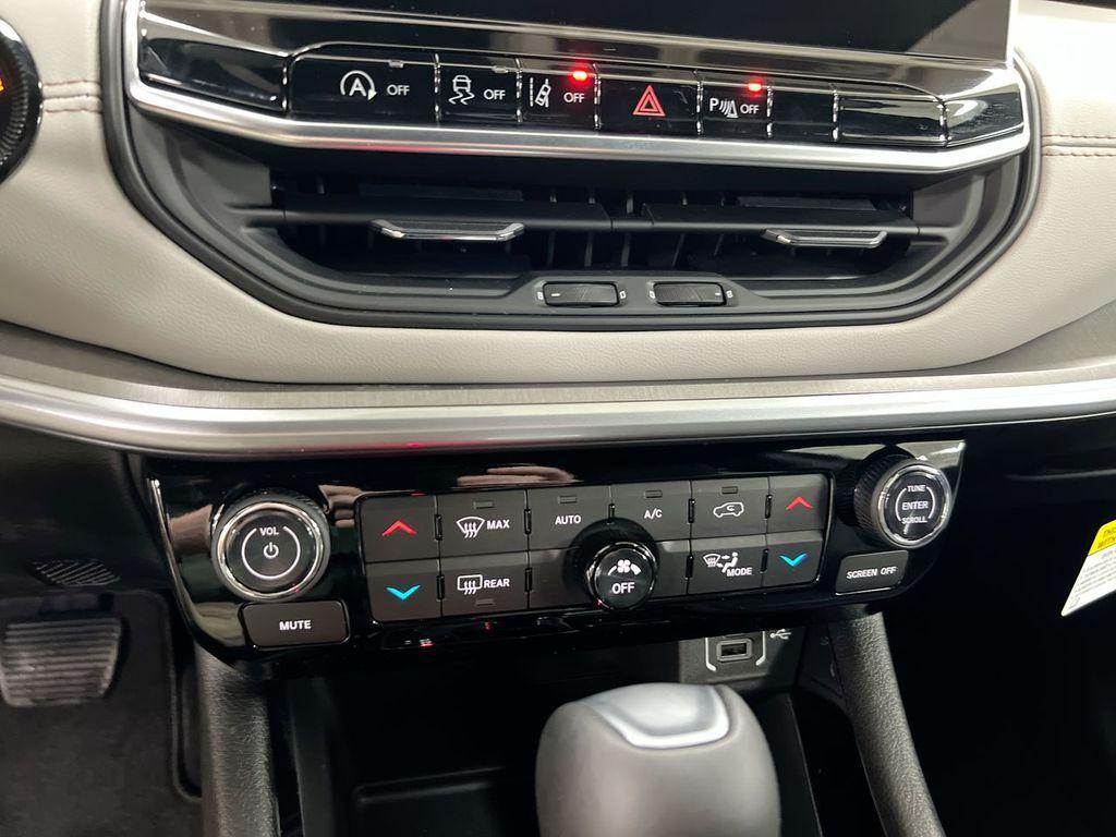 new 2026 Jeep Compass car, priced at $30,717