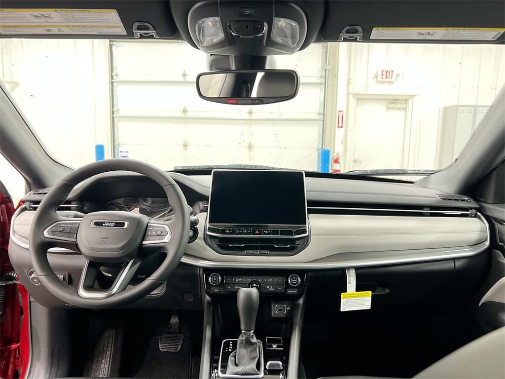 new 2026 Jeep Compass car, priced at $30,462