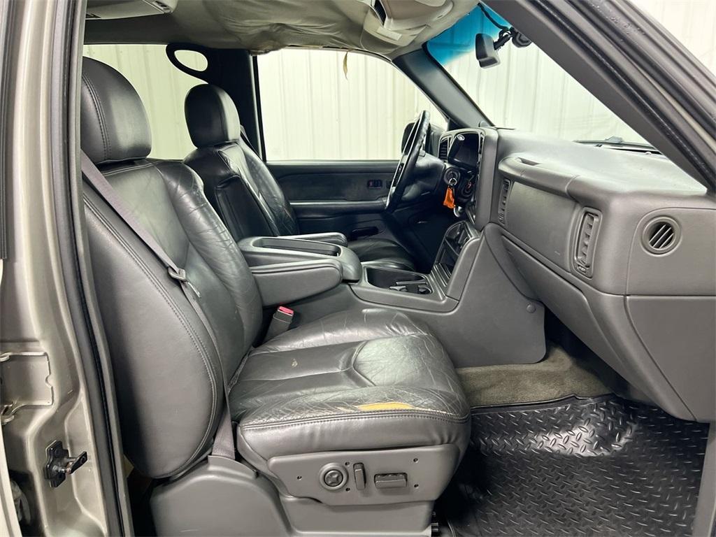 used 2003 GMC Sierra 2500 car, priced at $16,300