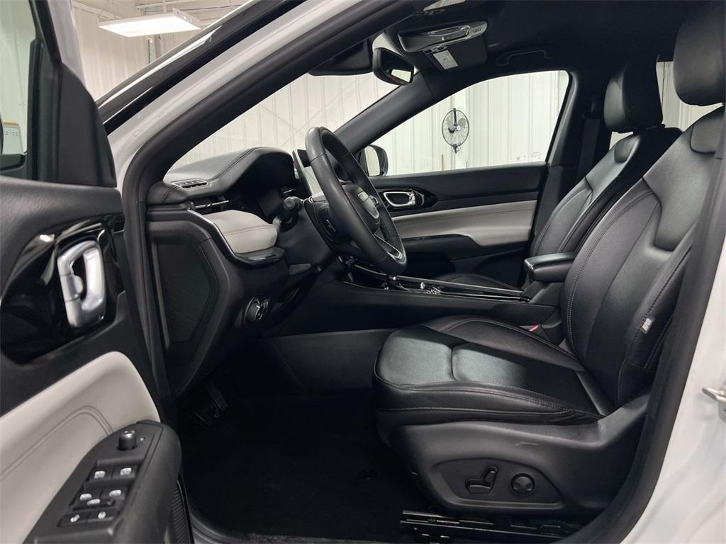 used 2024 Jeep Compass car, priced at $19,787