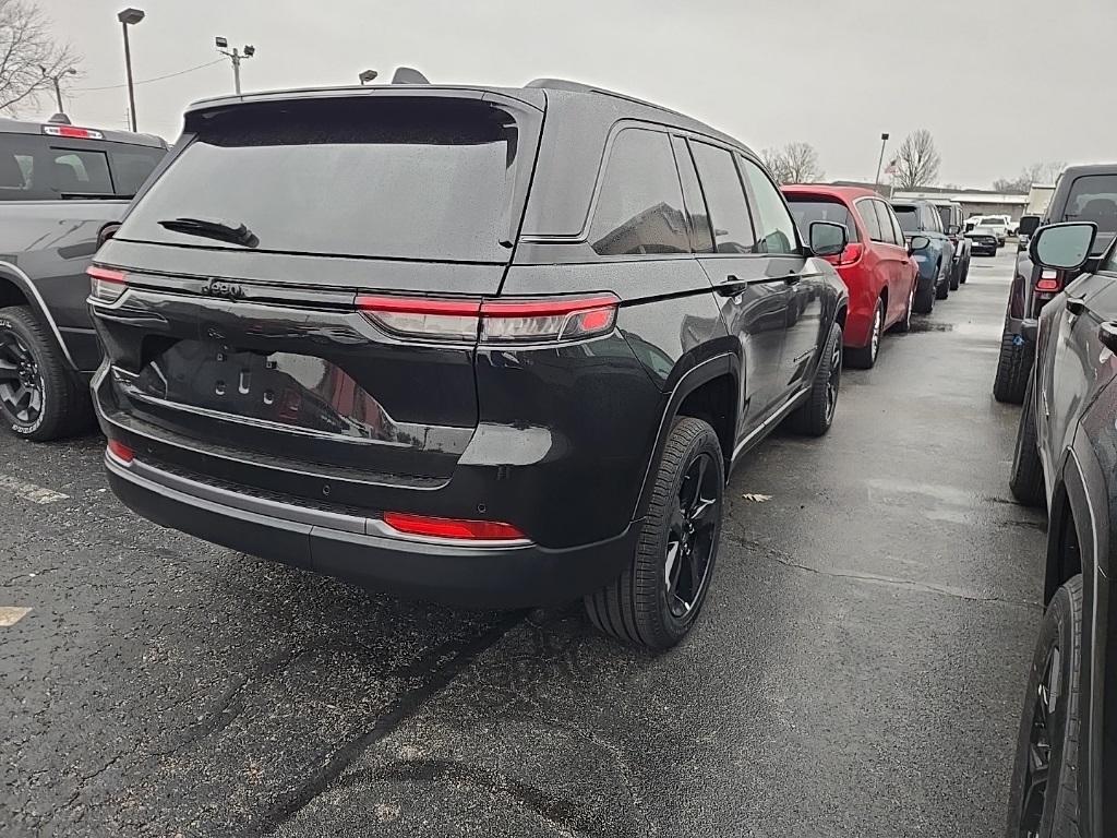 new 2026 Jeep Grand Cherokee car, priced at $46,282