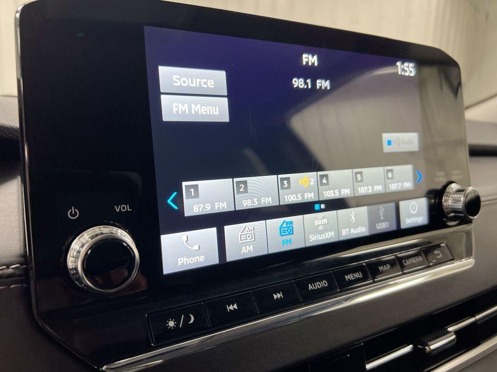 used 2024 Mitsubishi Outlander car, priced at $23,787
