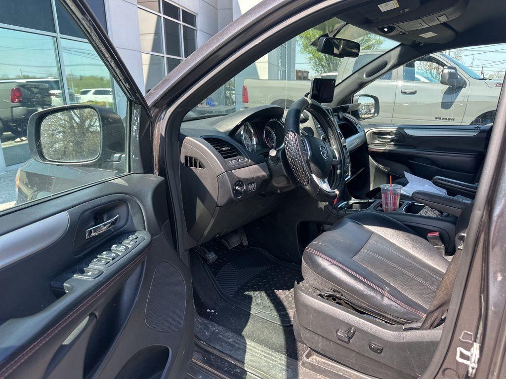 used 2018 Dodge Grand Caravan car, priced at $9,987