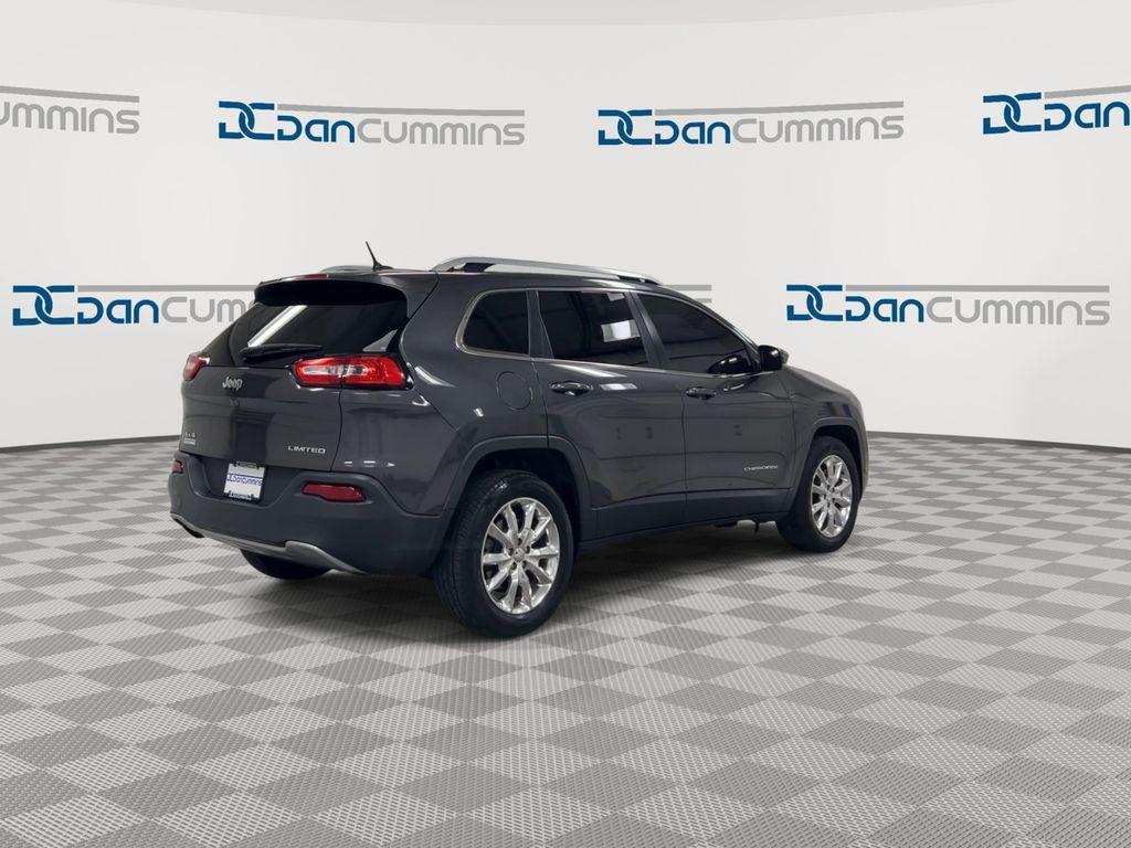 used 2015 Jeep Cherokee car, priced at $6,900