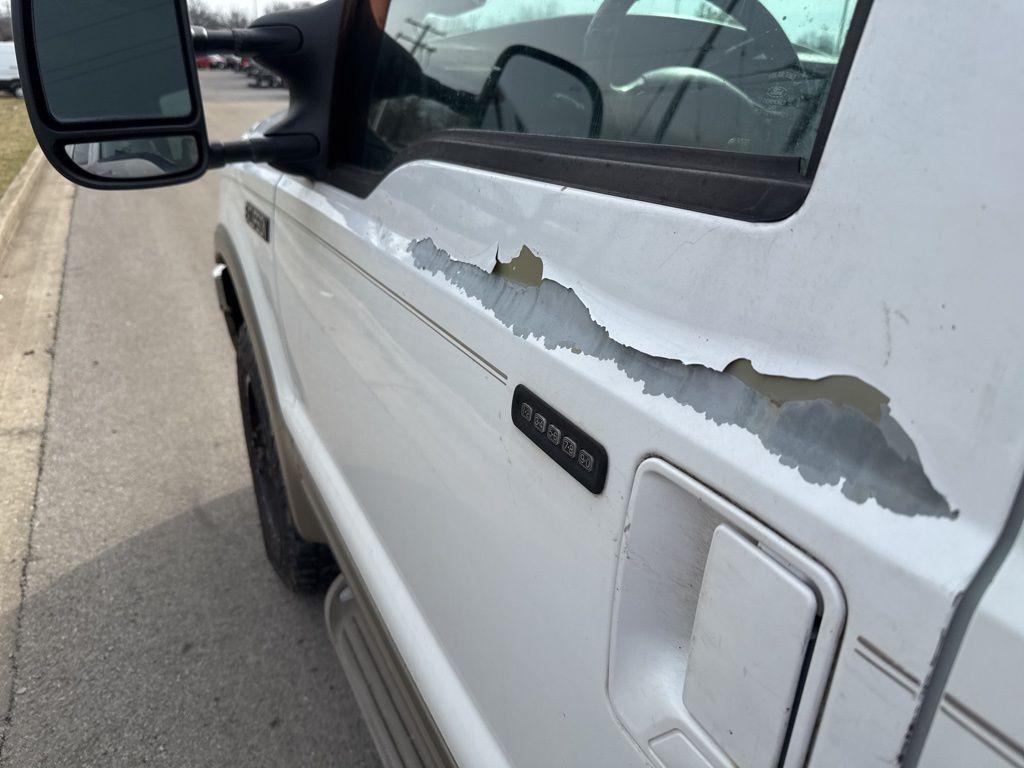 used 2000 Ford Excursion car, priced at $7,900