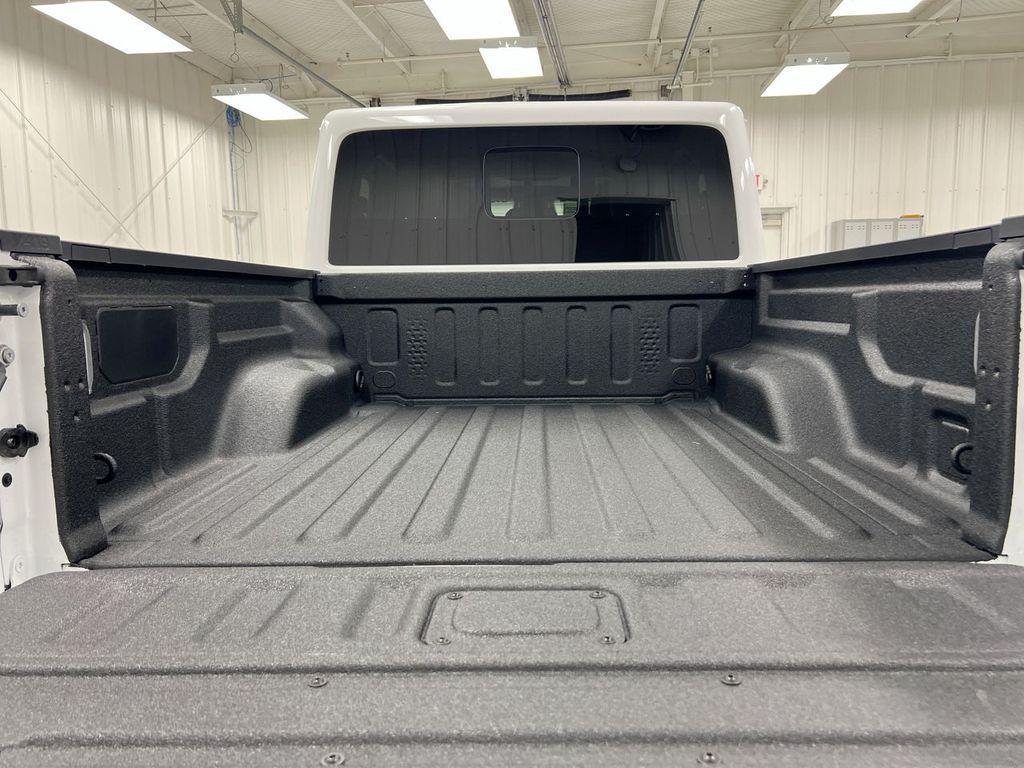 new 2026 Jeep Gladiator car, priced at $56,187