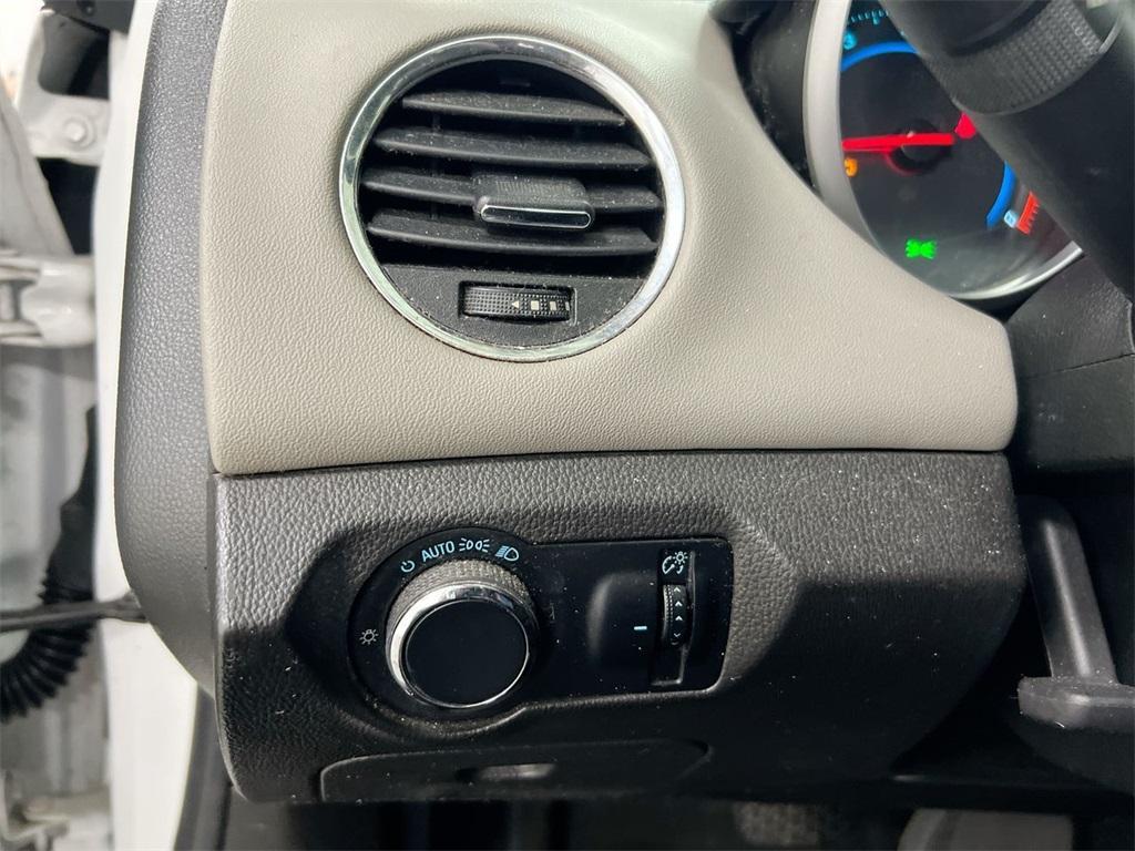 used 2013 Chevrolet Cruze car, priced at $2,600