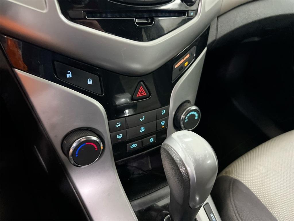 used 2013 Chevrolet Cruze car, priced at $2,600