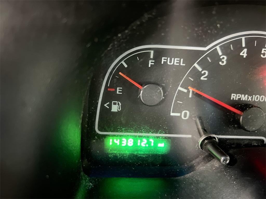 used 2001 Ford Windstar car, priced at $3,200