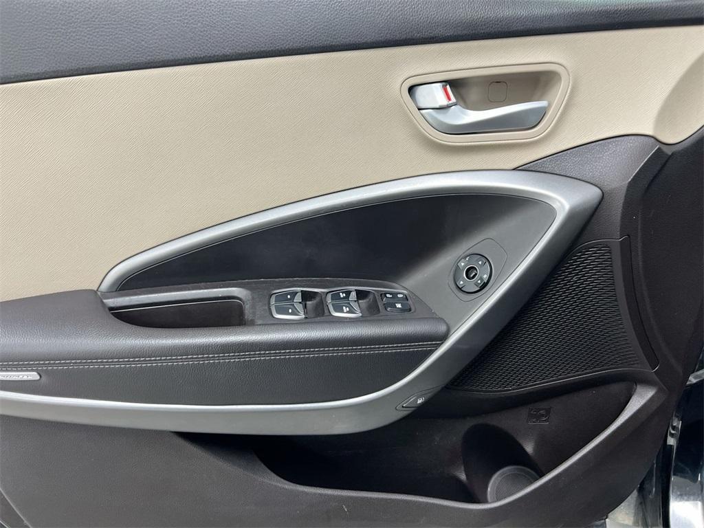 used 2015 Hyundai Santa Fe car, priced at $8,500