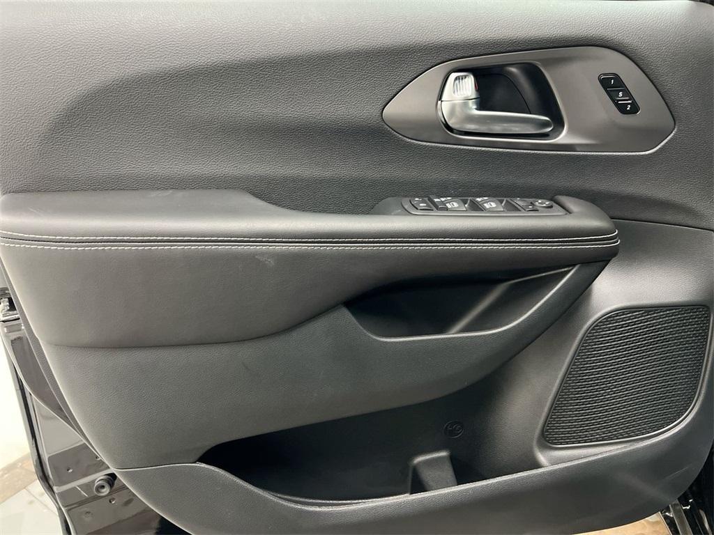 new 2026 Chrysler Pacifica car, priced at $41,868