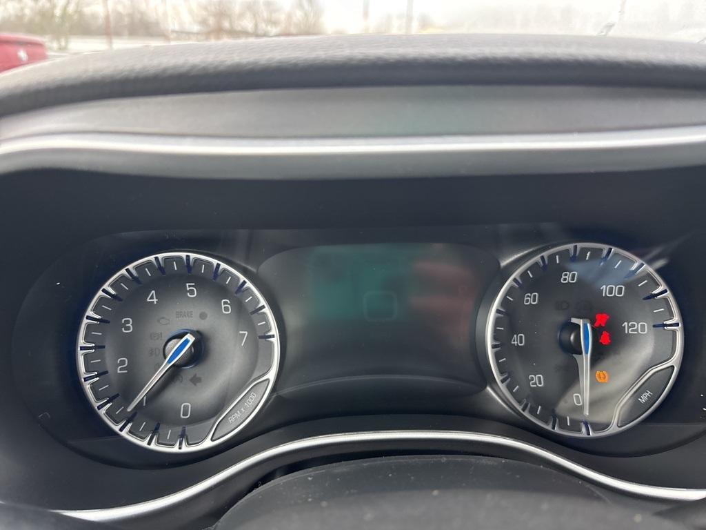 new 2026 Chrysler Pacifica car, priced at $41,468