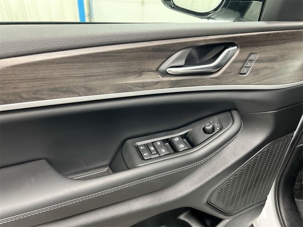 new 2025 Jeep Grand Cherokee L car, priced at $46,512