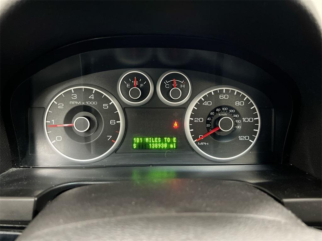 used 2006 Ford Fusion car, priced at $2,500