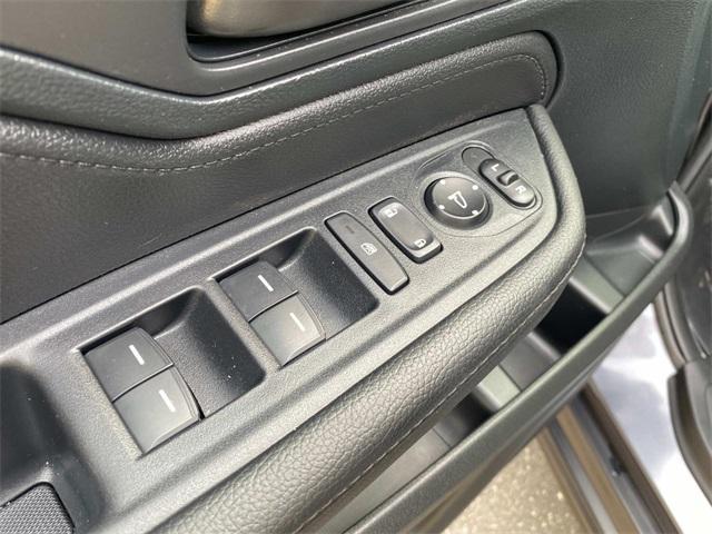 used 2023 Honda Odyssey car, priced at $34,018