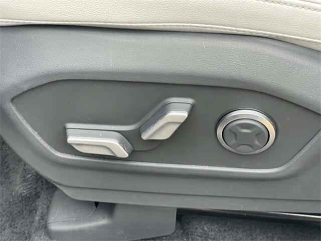 used 2025 Hyundai Santa Fe car, priced at $34,883