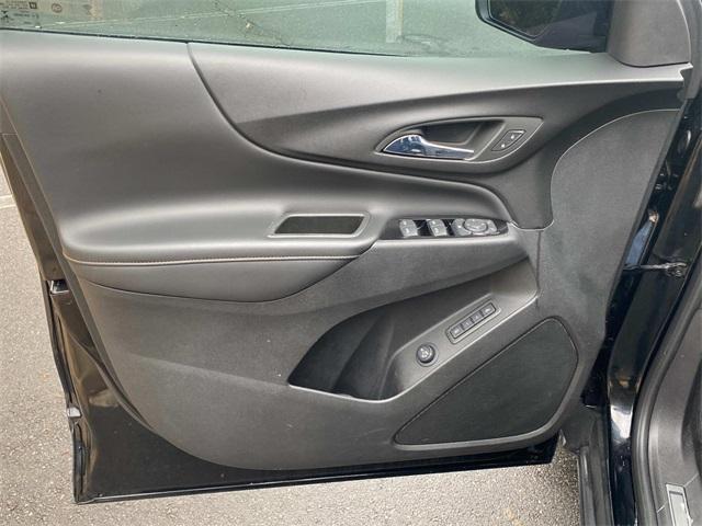 used 2023 Chevrolet Equinox car, priced at $21,547