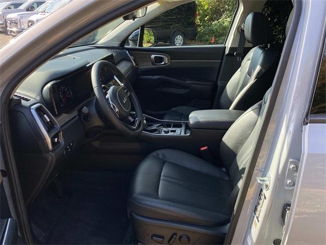 used 2022 Kia Sorento car, priced at $23,772
