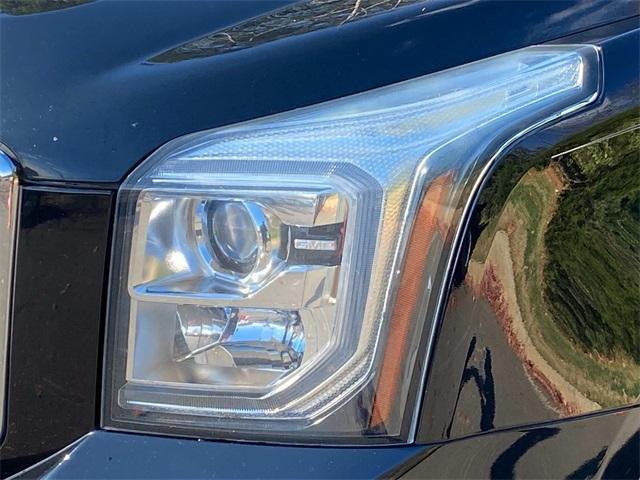 used 2019 GMC Yukon car, priced at $23,619