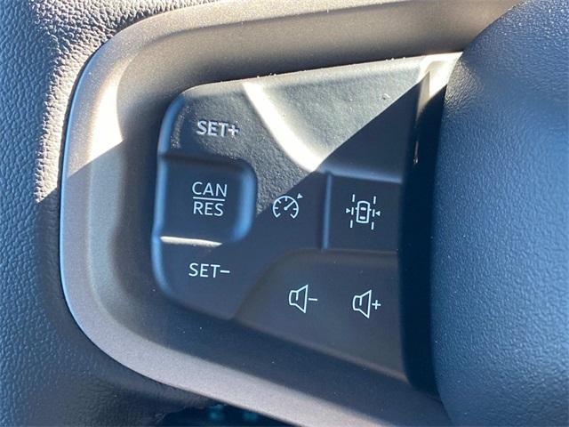 new 2025 Ford Bronco car, priced at $46,059