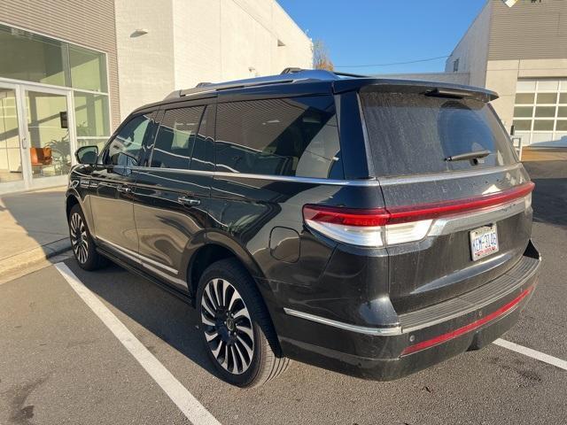 used 2022 Lincoln Navigator car, priced at $56,294