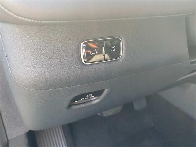 new 2025 Lincoln Navigator L car, priced at $106,780