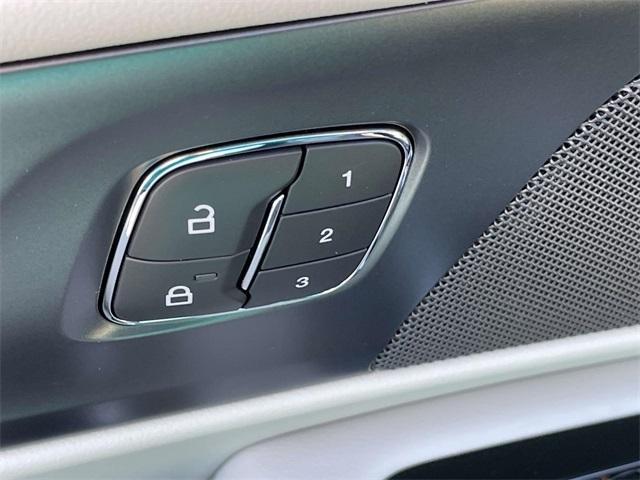 new 2026 Lincoln Nautilus car, priced at $67,430