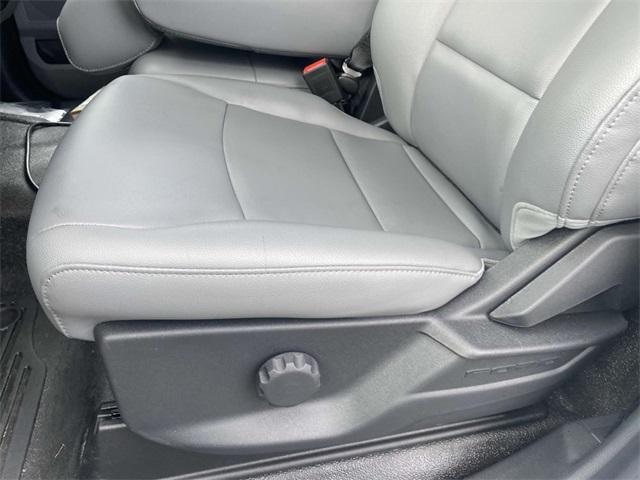 new 2025 Ford F-450 car, priced at $71,924