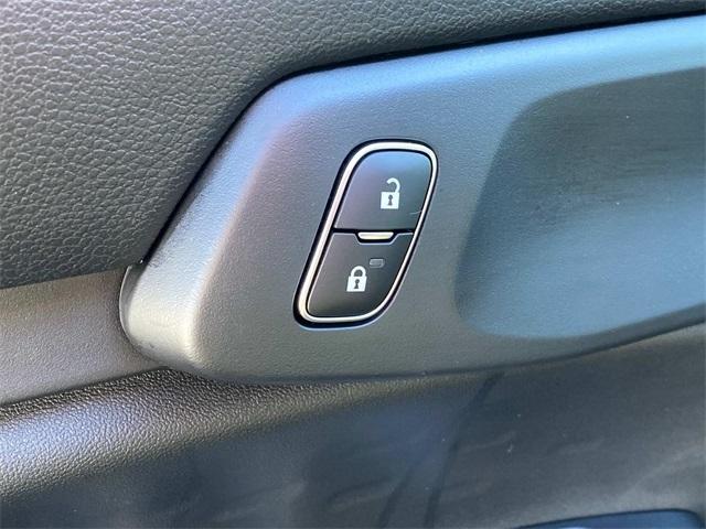 new 2025 Ford Ranger car, priced at $32,990