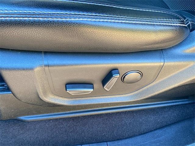 used 2020 Ford F-150 car, priced at $33,219