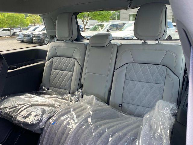 new 2026 Lincoln Navigator car, priced at $126,910