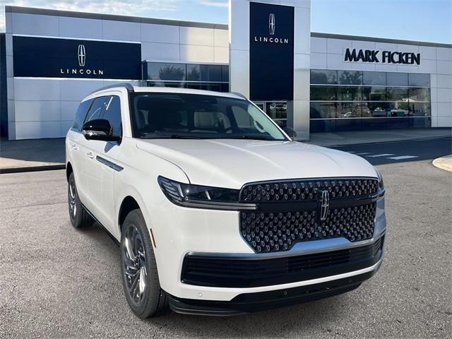 new 2025 Lincoln Navigator car, priced at $100,872