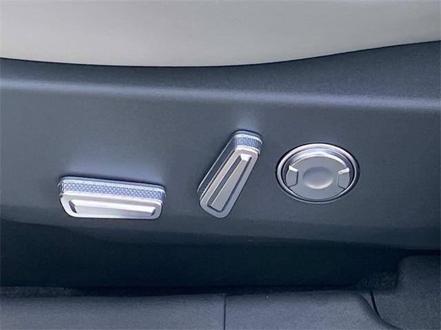 new 2026 Lincoln Nautilus car, priced at $54,286