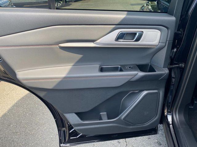new 2025 Ford Explorer car, priced at $39,255