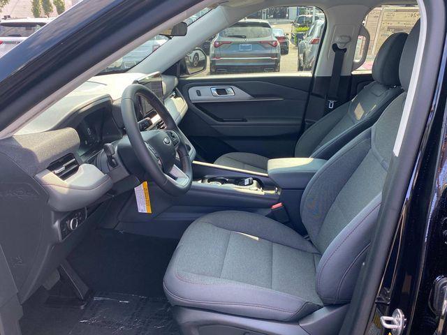 new 2025 Ford Explorer car, priced at $39,255