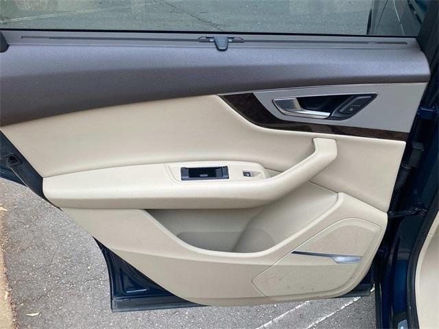 used 2019 Audi Q7 car, priced at $20,884