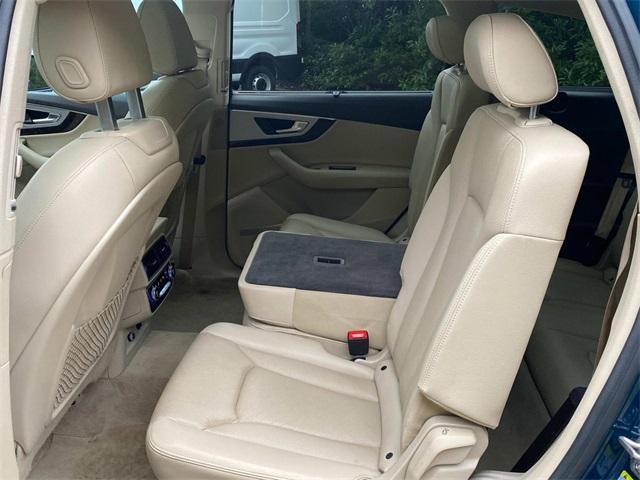 used 2019 Audi Q7 car, priced at $20,884
