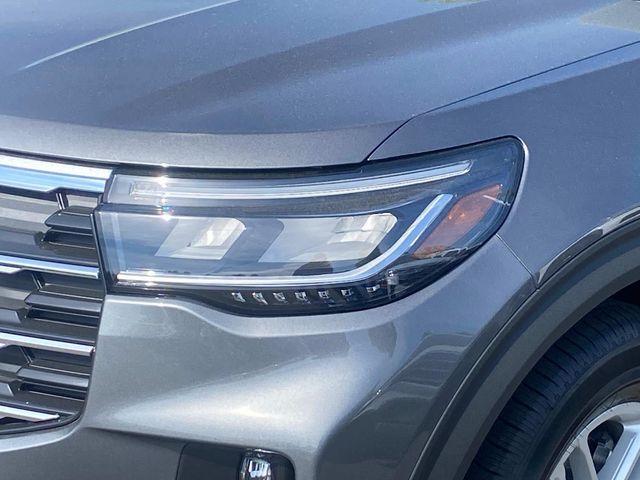 new 2026 Ford Explorer car, priced at $41,653