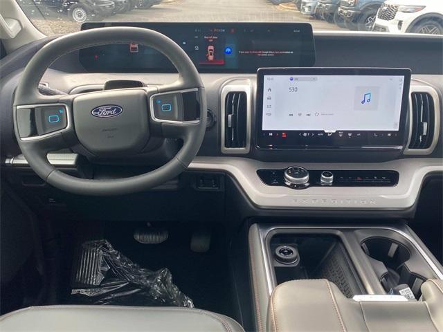 new 2025 Ford Expedition car, priced at $69,715