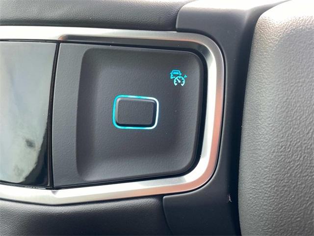 new 2025 Ford Expedition car, priced at $69,715