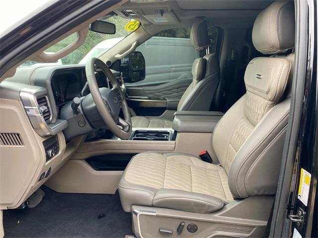 used 2025 Ford F-450 car, priced at $104,699