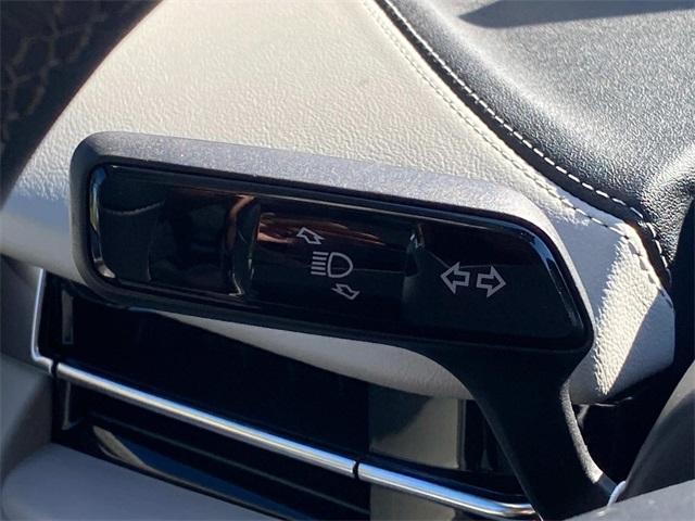 new 2025 Lincoln Navigator car, priced at $103,872