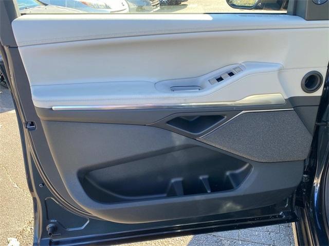 new 2025 Lincoln Navigator car, priced at $103,872