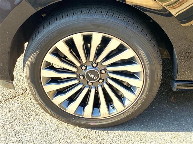 used 2020 Lincoln Navigator car, priced at $37,469