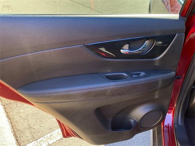 used 2020 Nissan Rogue car, priced at $17,049