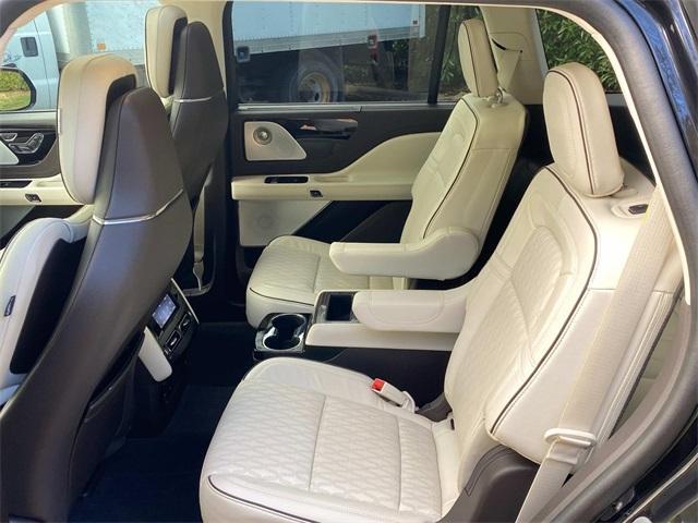 used 2023 Lincoln Aviator car, priced at $58,382